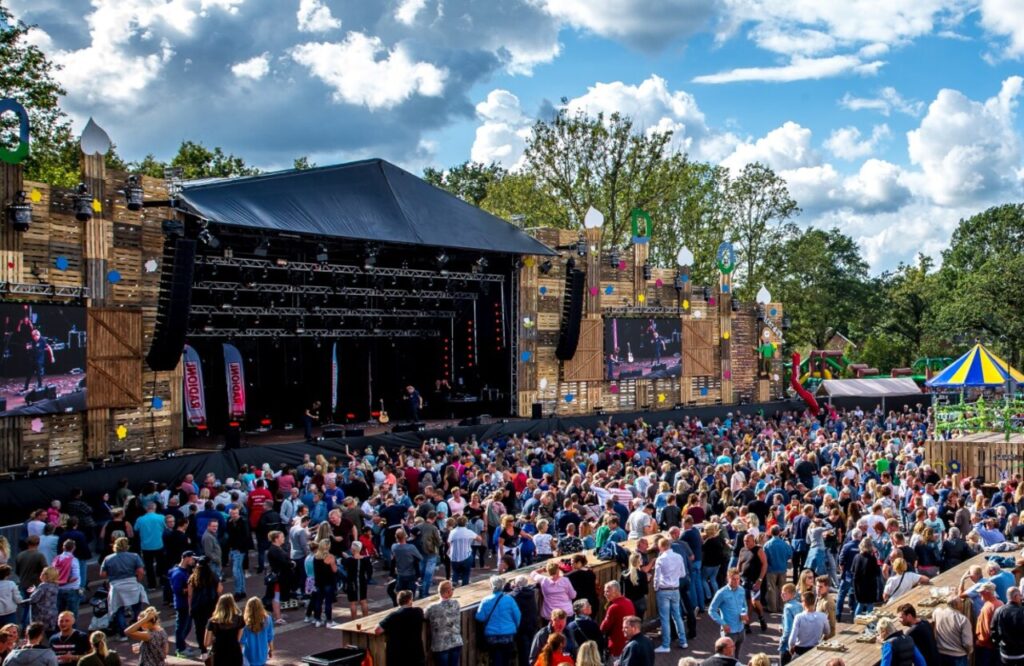 Kermisdraverij Petten in Schagen